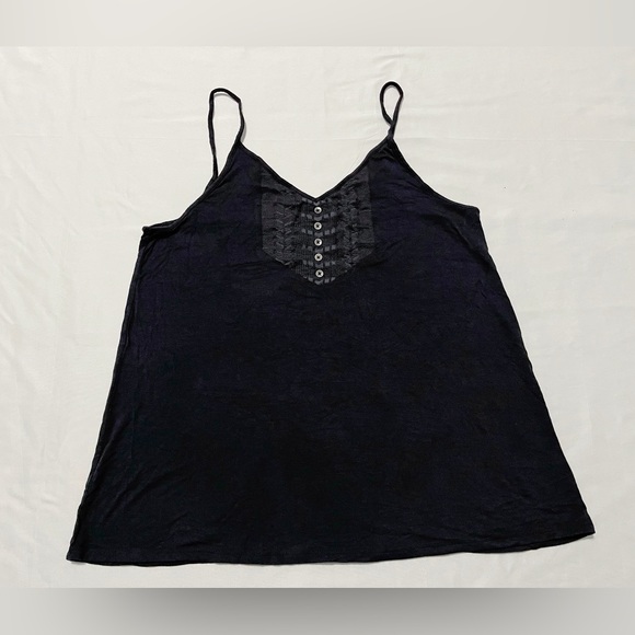 American Eagle Outfitters Tops - American Eagle Outfitters Soft & Sexy Cami